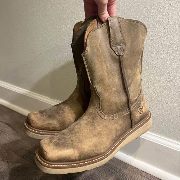 Ariat Lightly Worn Boots - Picture 1 of 5